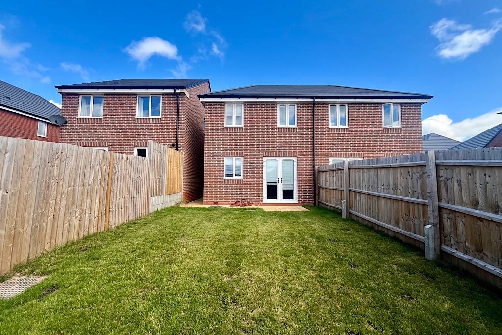 25 Tipton Close, Shrewsbury, SY2 6GP To Let